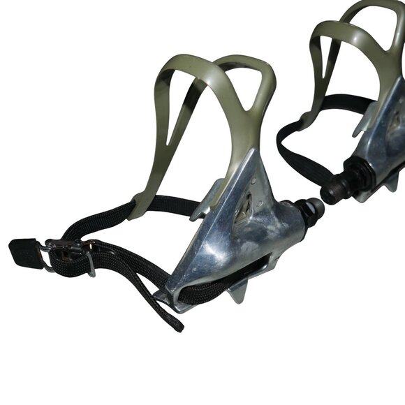 Vintage Shimano PD-A550 Pedals Set with Toe Clips and Straps 9/16" Pair Japan - Picture 3 of 13